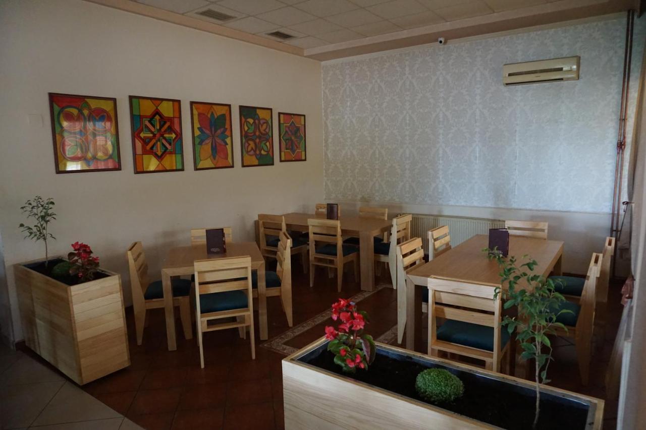 Guesthouse & Restaurant Tekovina Смедерево Екстериор снимка