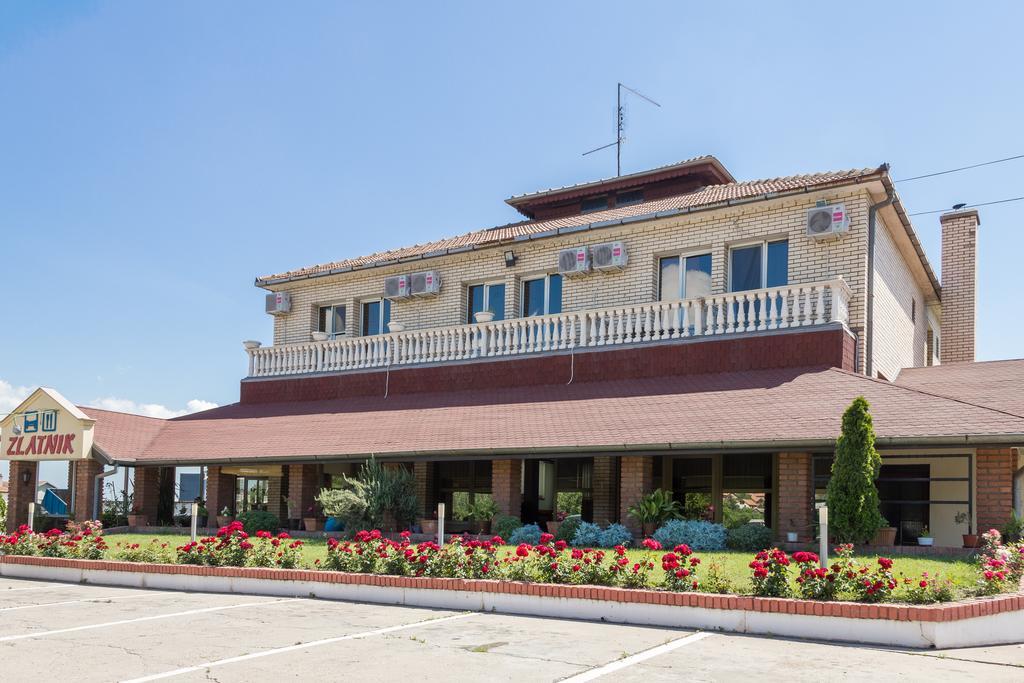 Guesthouse & Restaurant Tekovina Смедерево Екстериор снимка
